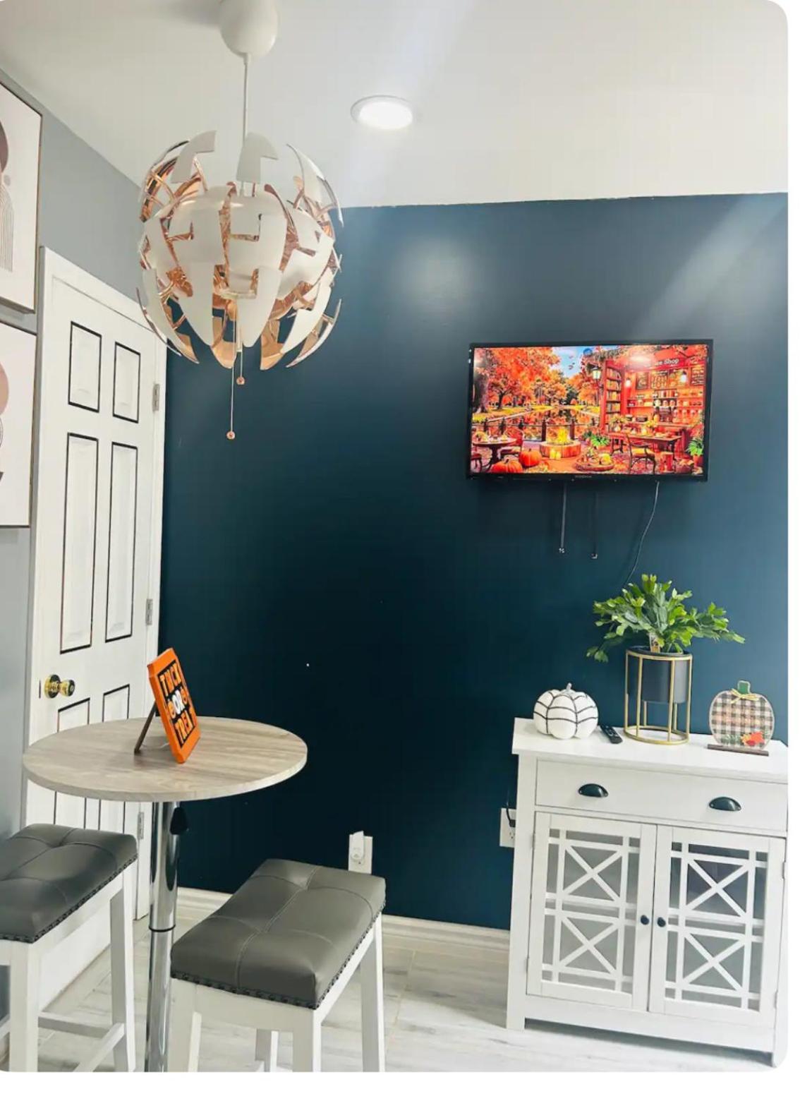 Fancy Studio Private Entrance Selden المظهر الخارجي الصورة